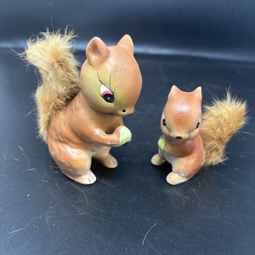 Vintage squirrels ceramic - squirrels,